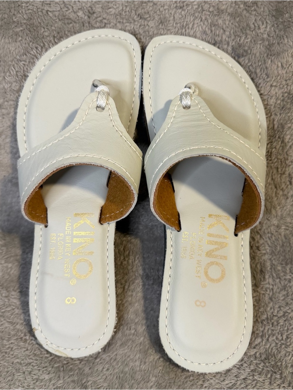 Kino Women's White Leather Thong Sandals - Casual Slip-On
